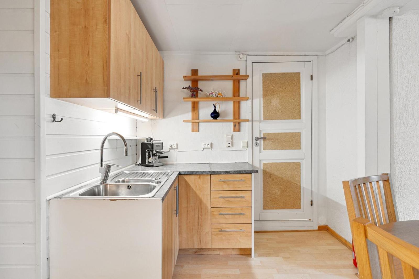 Room In Cozy Apartment 7 Min Walk From The City Center Tromsø Eksteriør billede